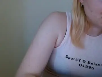 Leyla_le  live sex cam