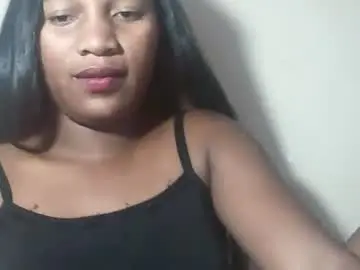 Lovelylarra  live sex cam