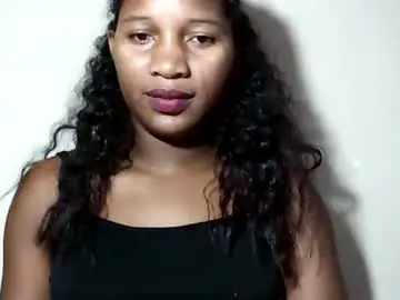Lovelylarra  live sex cam