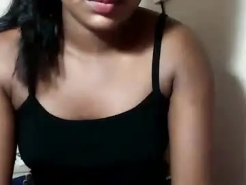 Lovelylarra  live sex cam