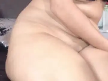 Lujanwatson  live sex cam