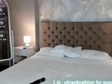 Luna_vibee  live sex cam