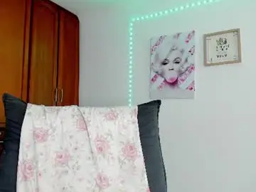 Lunadolie  live sex cam