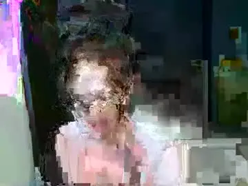 Mia77677  live sex cam