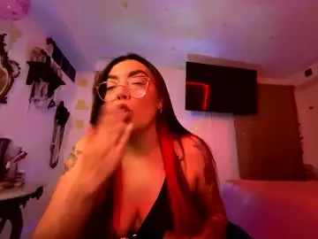 Nicole_wc  live sex cam