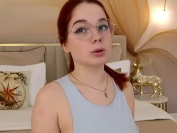 Nikaflowers  live sex cam