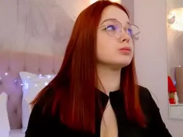 Nikaflowers  live sex cam