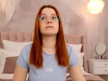 Nikaflowers  live sex cam