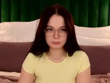 Nikaflowers  live sex cam