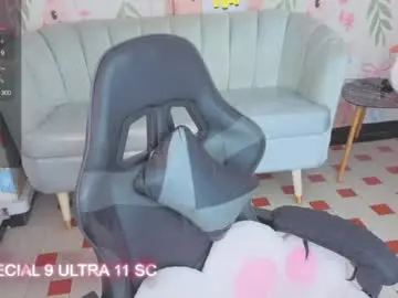 Paris09_v  live sex cam