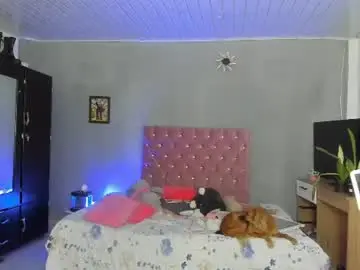 Sophie_dolly_  live sex cam