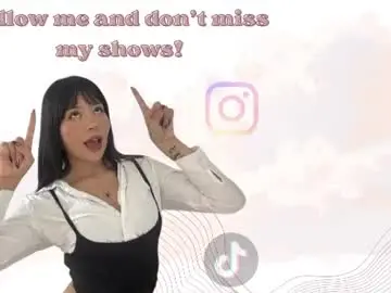 Zoemiller32  live sex cam