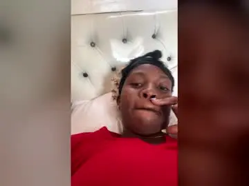 Ebonita_brenda  live sex cam