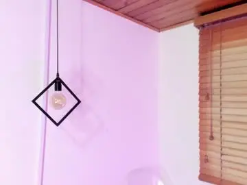 Gennesis_love  live sex cam