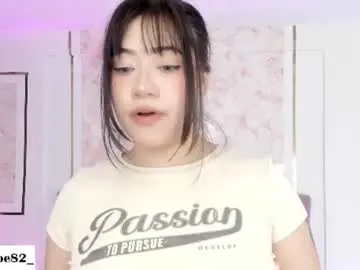 Gennesis_love  live sex cam