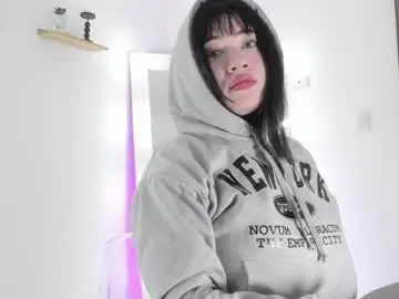 Gennesis_love  live sex cam