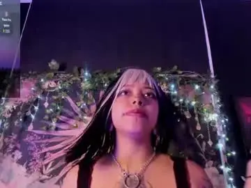 Layra_66  live sex cam