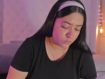 Leah_bensoon  live sex cam