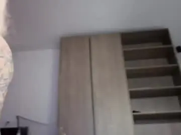 Megan_ros_  live sex cam