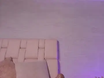 Mila_hudson  live sex cam