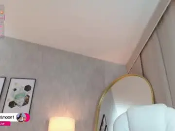 Neytiri_moon  live sex cam