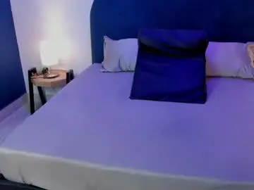 Nira_solen  live sex cam