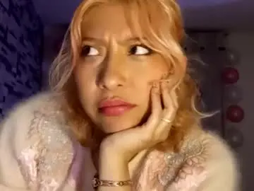 Pinkpola  live sex cam