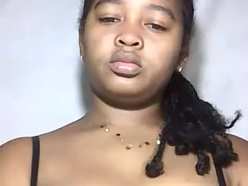 Raissa695600  live sex cam