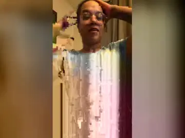 Rawrizadinosaur  live sex cam