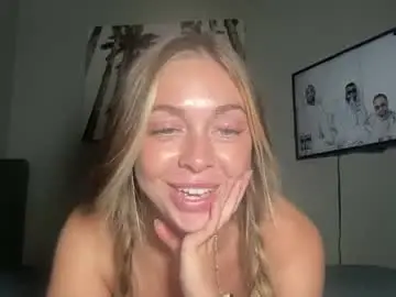 Resaleaemonroe  live sex cam