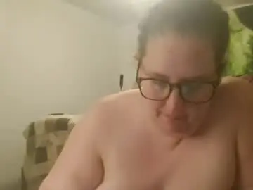 Theresmoretolife  live sex cam
