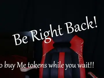 Toxiclilly  live sex cam