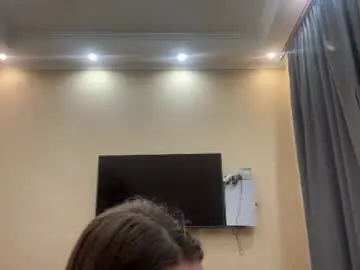 Viliki_vie  live sex cam