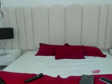 Zoe_banx  live sex cam