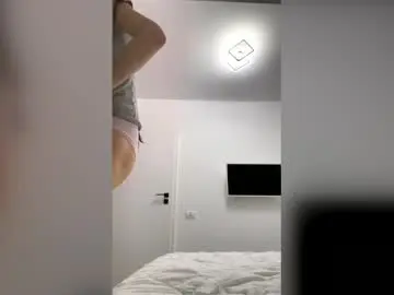 Bbydool12  live sex cam