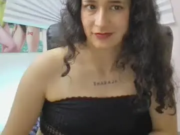 Caramel_hotty  live sex cam