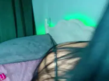 Crazy__berry  live sex cam