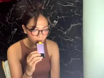 Daylebellman  live sex cam