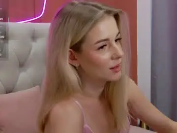 Emilymagnificent  live sex cam