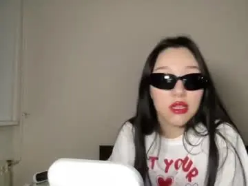 Georginegingerich  live sex cam