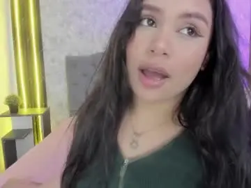 Giannaslimjb  live sex cam