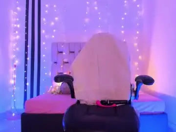 Gorgeous_t  live sex cam