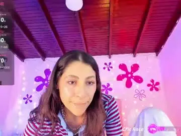 Gorgeous_t  live sex cam