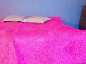 Jade_brunnette  live sex cam