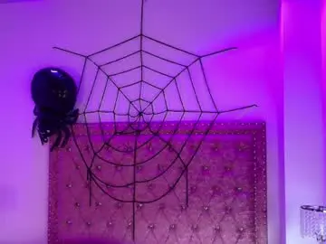 Juless_cornett  live sex cam
