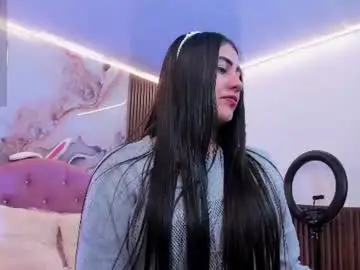 Kiara_tay  live sex cam