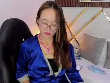 Luna_skinnys  live sex cam