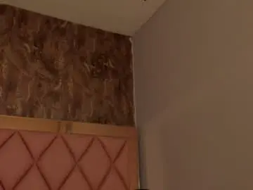 Megan_and_clohe  live sex cam