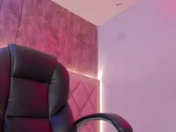 Megan_and_clohe  live sex cam