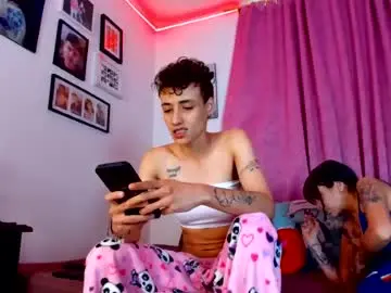 Megan_and_clohe  live sex cam